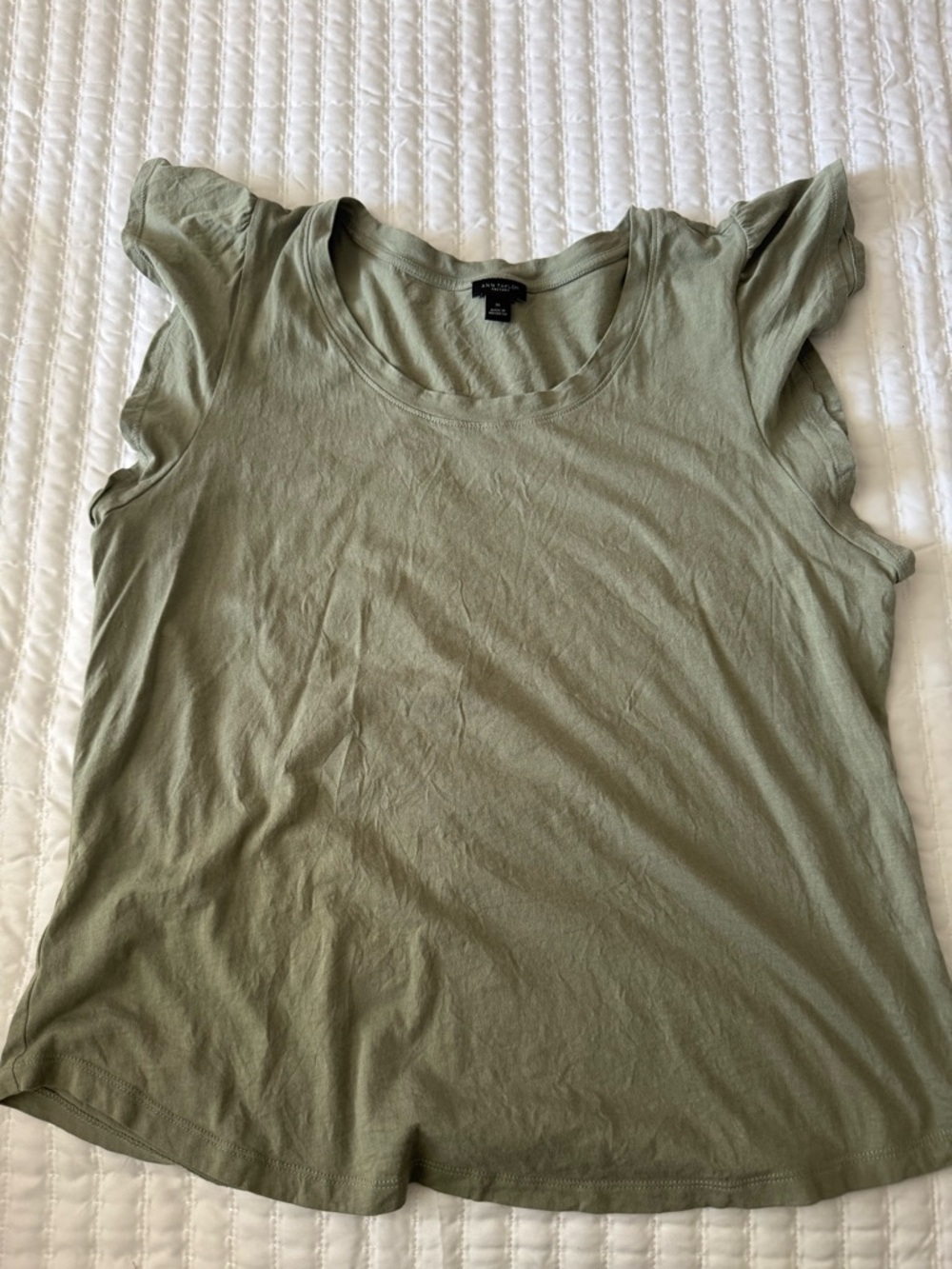 Ann Taylor Olive Scoop Neck Flutter Sleeve Tee
